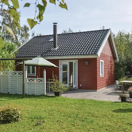 Holiday home Beautiful In With Kitchen