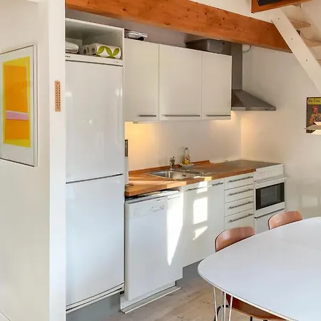 Beautiful In With Kitchen Holiday home *
